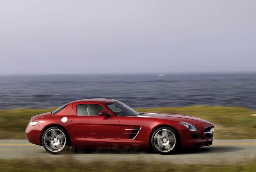  Mercedes-Benz SLS AMG 2010 года  (фото 343 из 526)